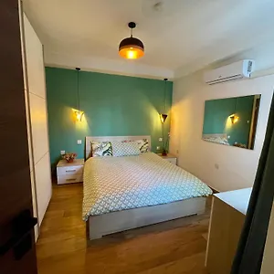  Kwatera prywatna Airport Bedroom With Your Own Private Bathroom Self Check In And Self Check Out Air-condition Included